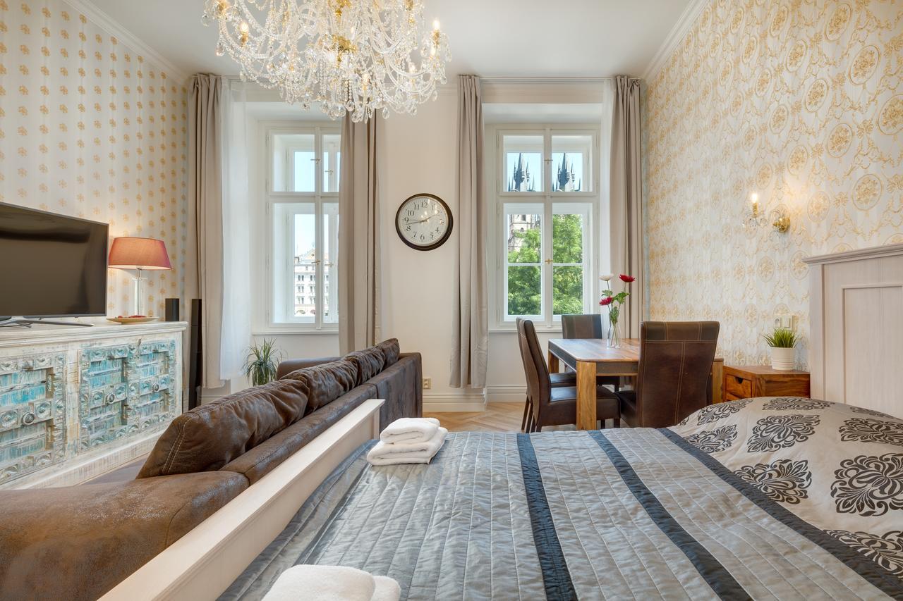 Mikulasska - Old Town Square View Residence — Photos 1